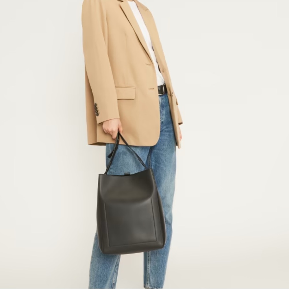 MISSING STRAP - Everlane The Studio Bag in Cognac - Picture 8 of 11
